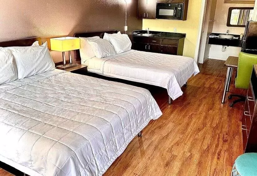障害者適応デラックスルーム, Travelodge By Wyndham Baton Rouge East