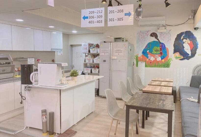 공동 객실, Yakorea Hostel Dongdaemun