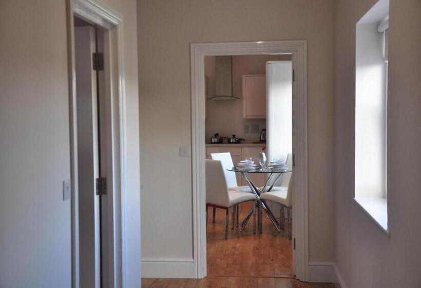 带2个卧室的公寓, Andover Apartments