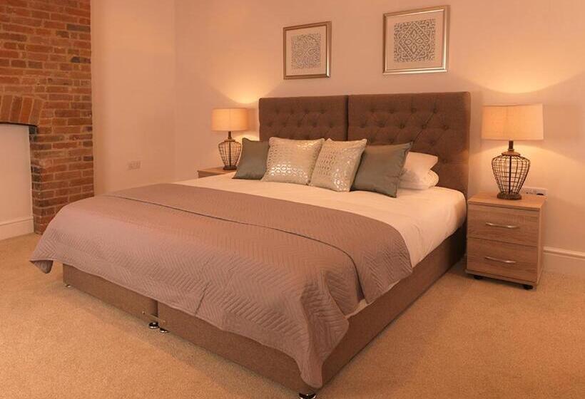 Апартаменты 1 Спальня, Andover Apartments