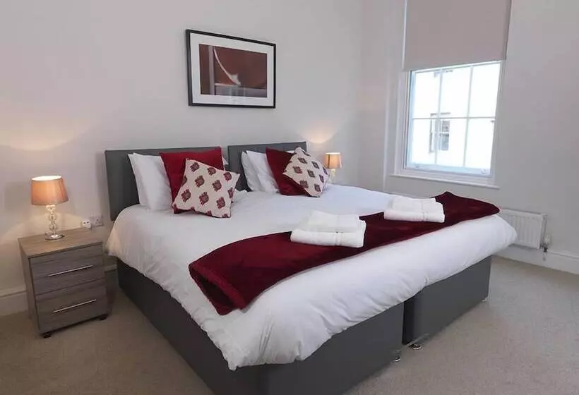 ２ベッドルームアパートメント, Andover Apartments