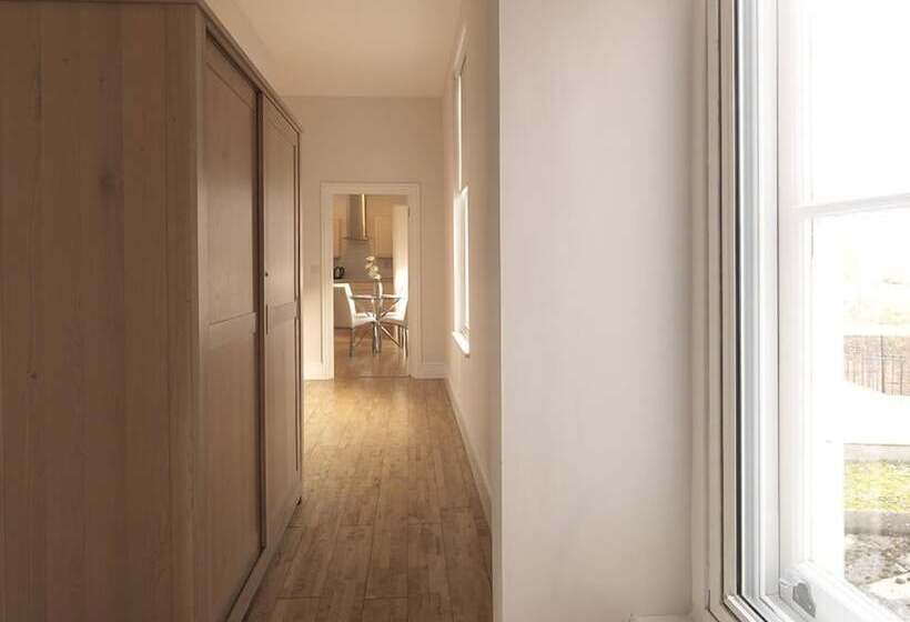 带2个卧室的公寓, Andover Apartments