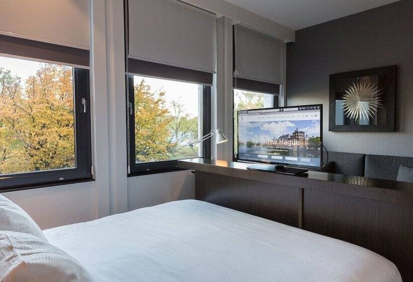 Номер Executive, B Aparthotel Kennedy