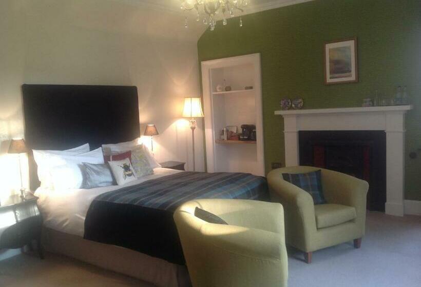 غرفة سوبيريور مطلّة علي الحديقة, The Factor's House