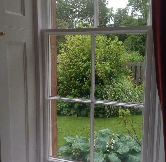 غرفة سوبيريور, The Factor's House