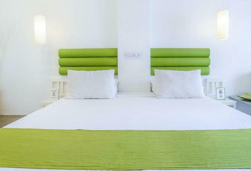 Quarto Deluxe, Itsy Hotels Red Lotus Heritage, Promenade Beach