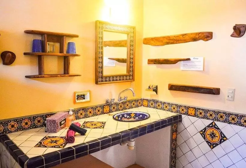 استودیوی لوکس, Casamar Suites