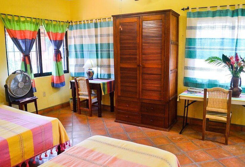 דירת חדר נוף לגינה, Casamar Suites