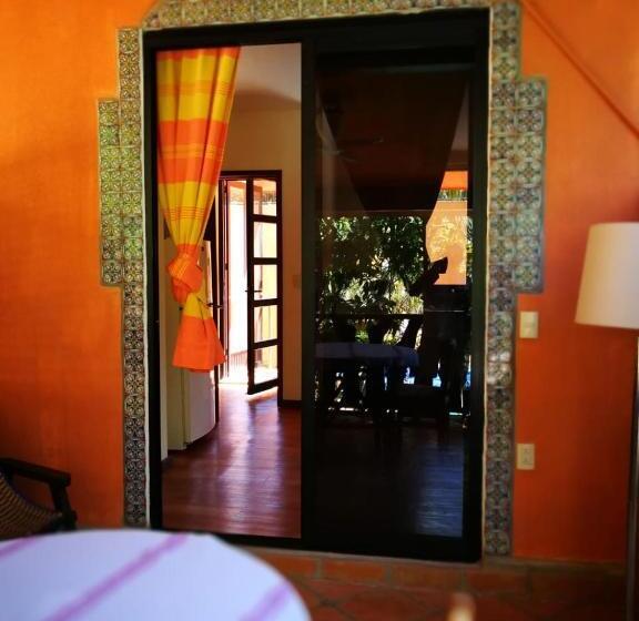 דירת חדר, Casamar Suites