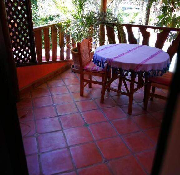 דירת חדר, Casamar Suites