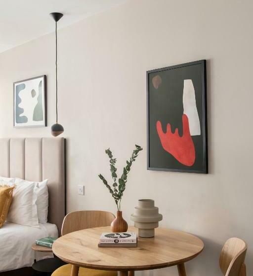 标准工作室, Cove Cannon Street