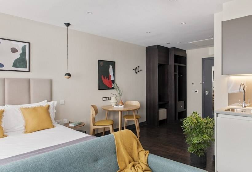 标准工作室, Cove Cannon Street