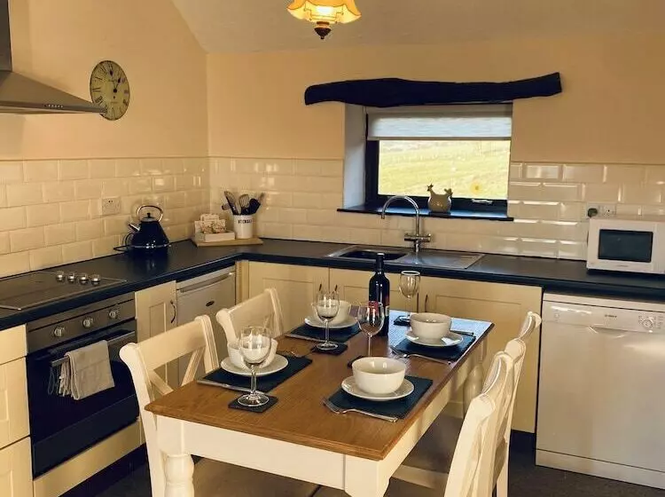 ２ベッドルームハウス, Craven Garth Cottages