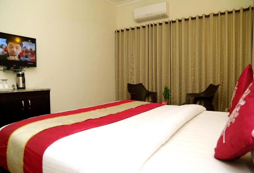 Pokój Deluxe, Akashdeep 22