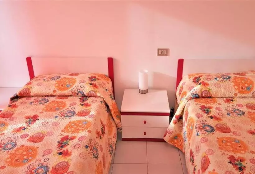 Huoneisto 2 Makuuhuonetta, Residenza Alberghiera Italia