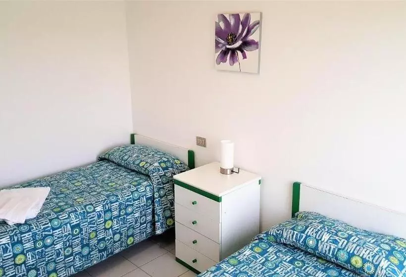 Huoneisto 2 Makuuhuonetta, Residenza Alberghiera Italia
