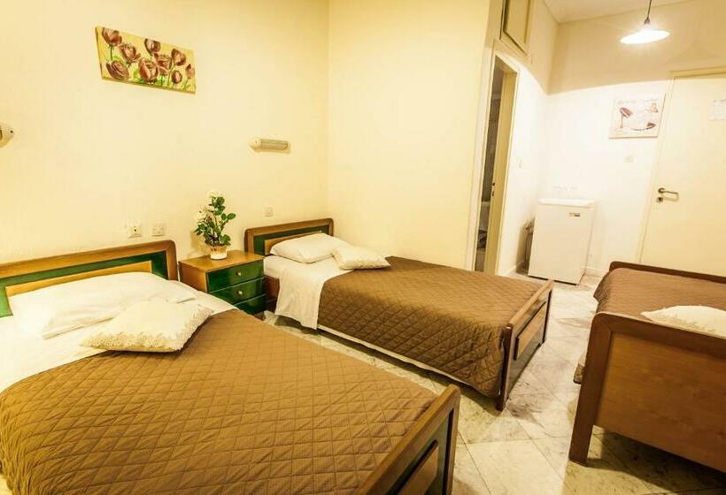 スタンダードトリプルルーム, Atlantis