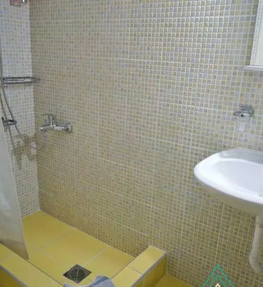 スタンダードルーム, Atlantis