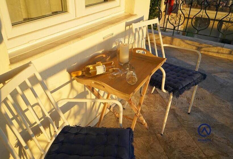 スタンダードルーム, Atlantis