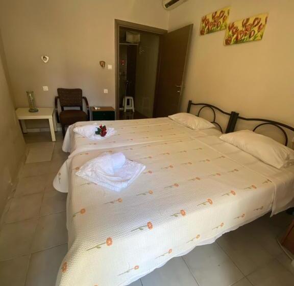 エコノミールーム, Atlantis