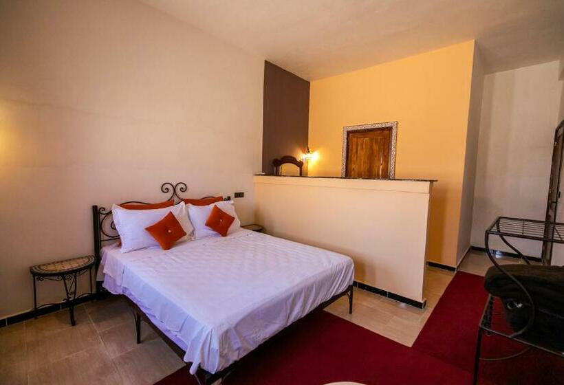 Номер Стандарт, Auberge Sahara