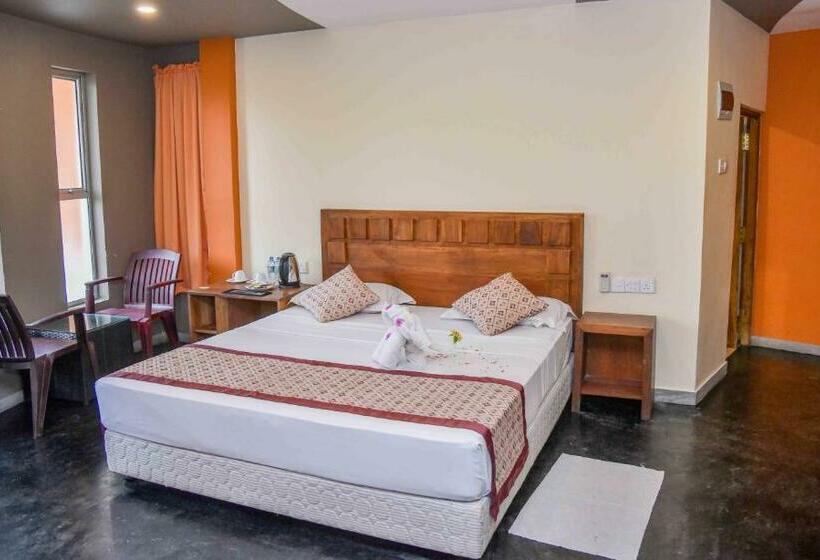 带阳台的豪华间, Ceylon Sea