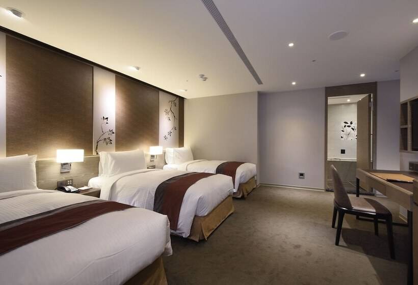 اتاق لوکس سه تخته, Green World Grand Nanjing