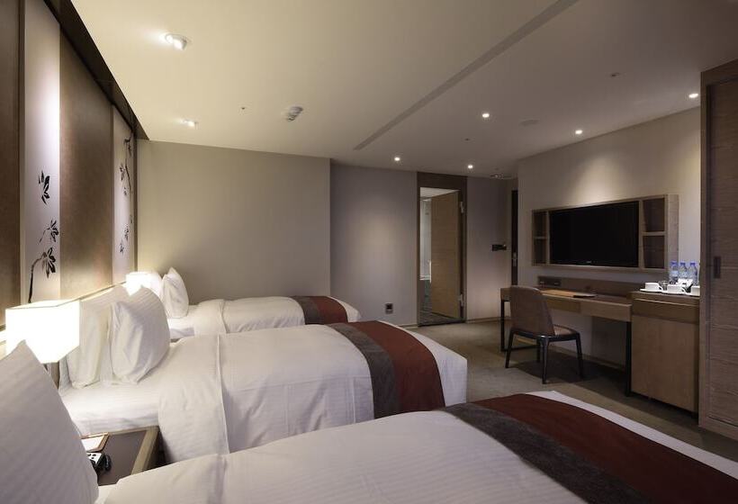 اتاق لوکس سه تخته, Green World Grand Nanjing