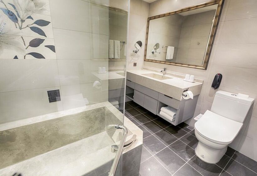 سوییت لوکس, Green World Grand Nanjing