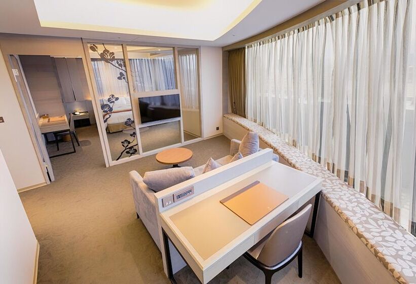 سوییت اجرایی, Green World Grand Nanjing