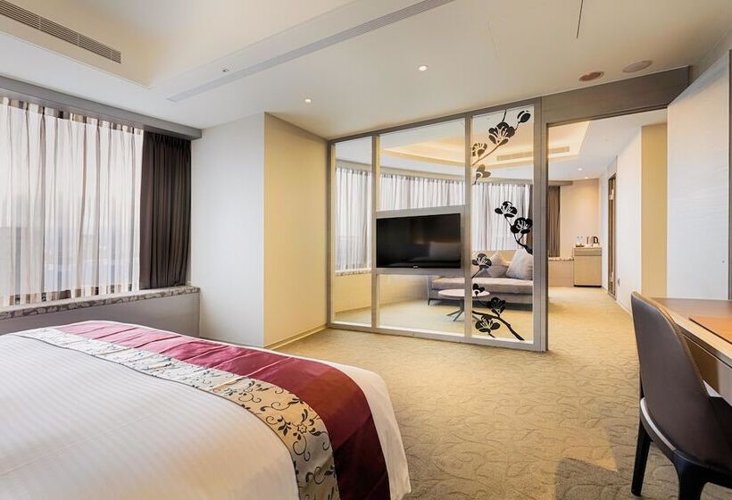 سوییت اجرایی, Green World Grand Nanjing