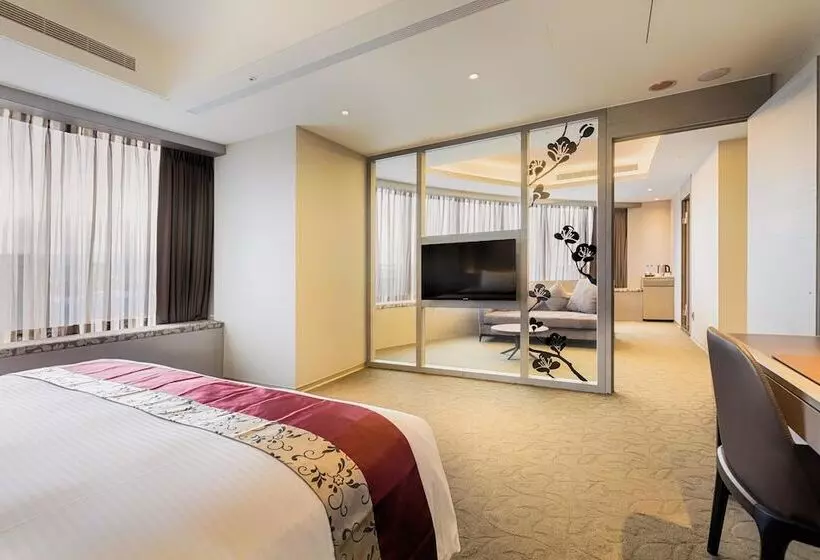 سوییت اجرایی, Green World Grand Nanjing