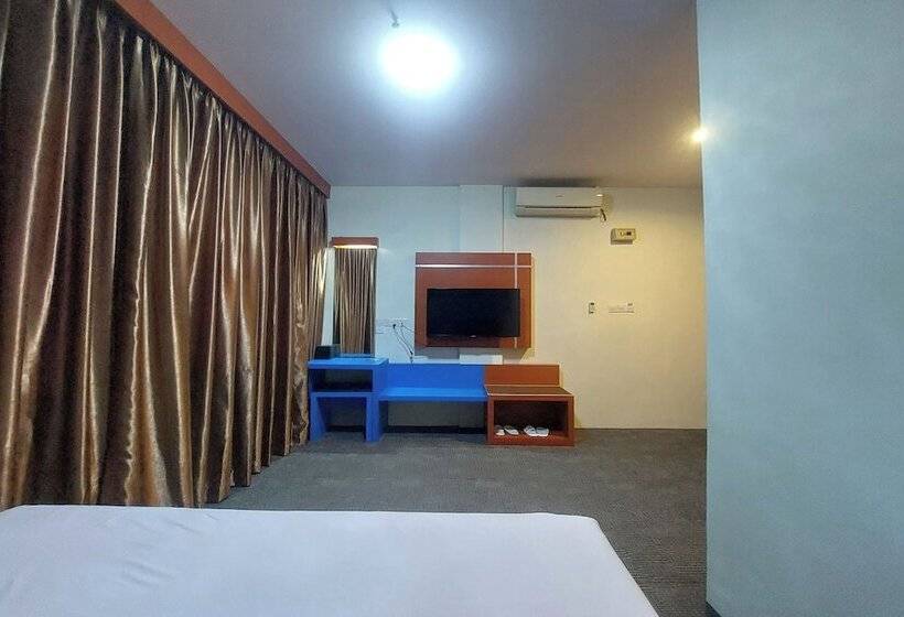 Номер Deluxe, D Merlion