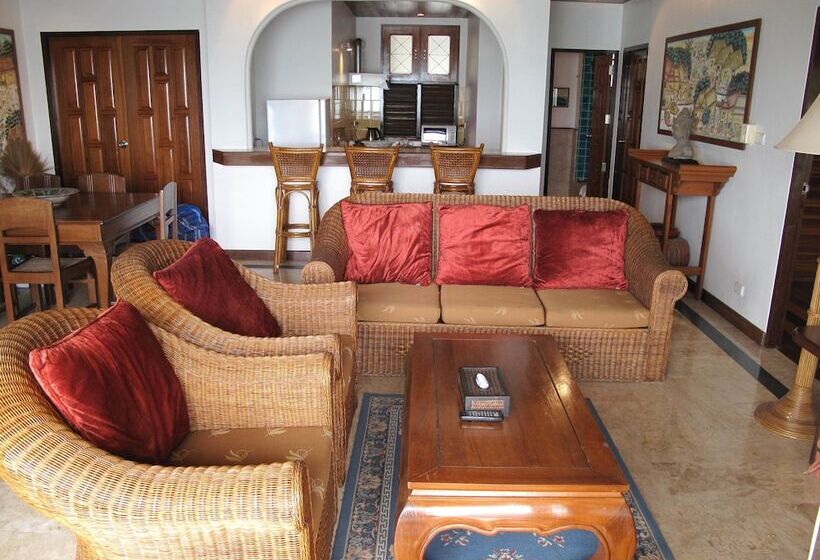 Люкс, Grand Villa La Perla