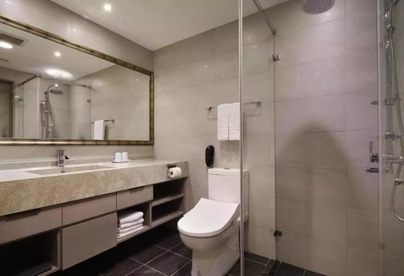 اتاق استاندارد با تخت بزرگ, Green World Grand Nanjing