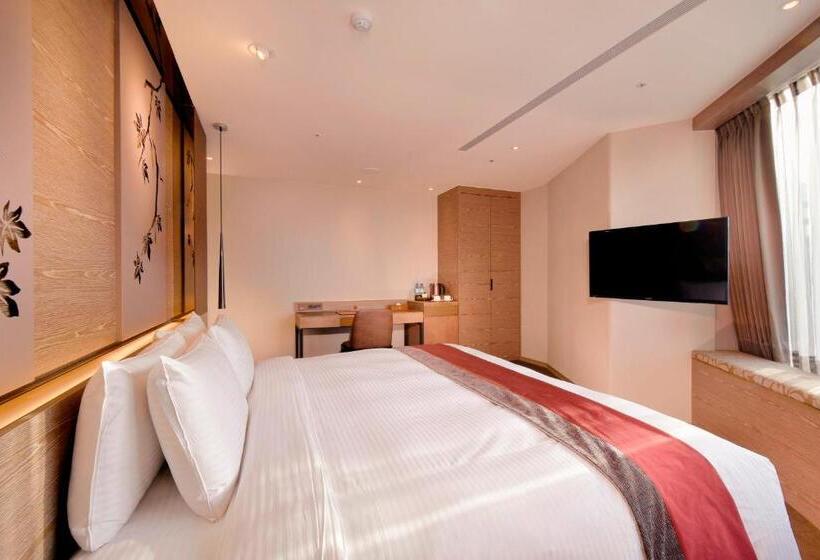 اتاق سوپریور با تخت بزرگ, Green World Grand Nanjing