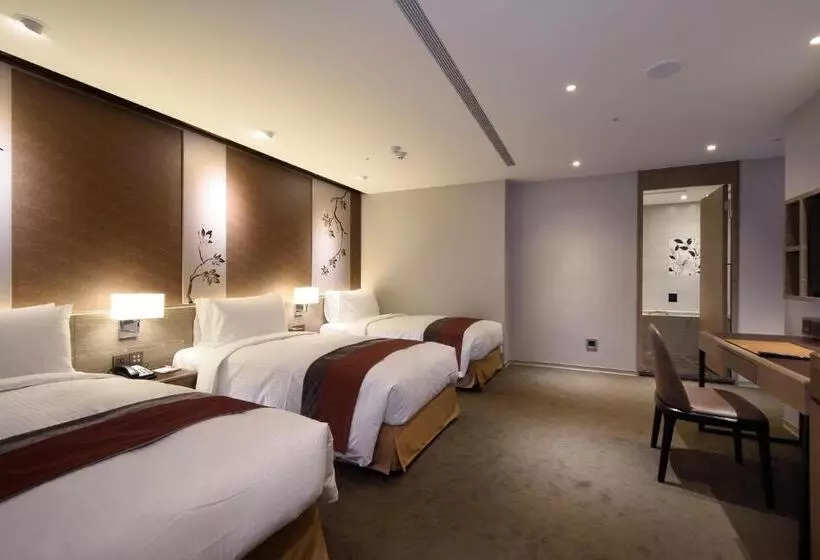 اتاق لوکس سه تخته, Green World Grand Nanjing