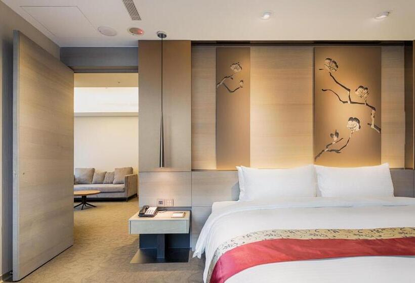 سوییت لوکس, Green World Grand Nanjing