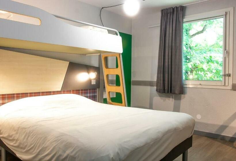 Трехместный Номер Стандарт Вид на Сад, Greet Hôtel Annecy Cran Gevrier