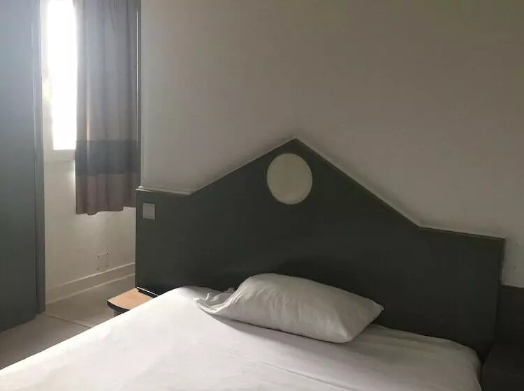 ファミリールーム, Hôtel Althea   Piscine Et Sauna