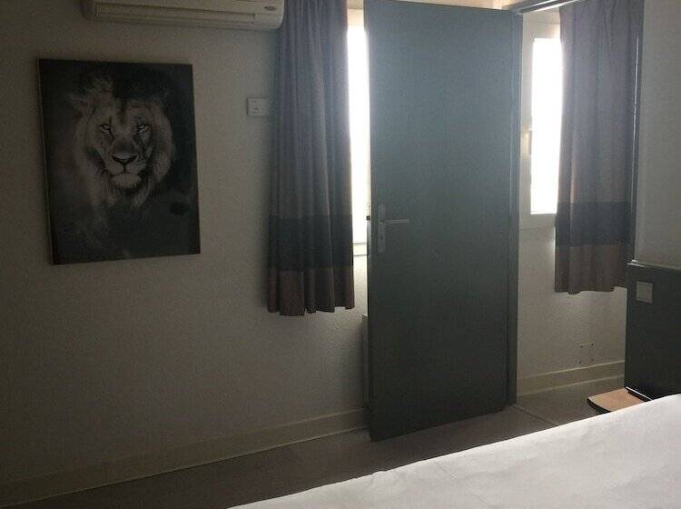 Семейный Номер, Hôtel Althea   Piscine Et Sauna