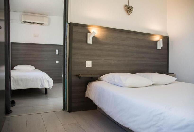 Номер Стандарт Трехместный, Hôtel Althea   Piscine Et Sauna