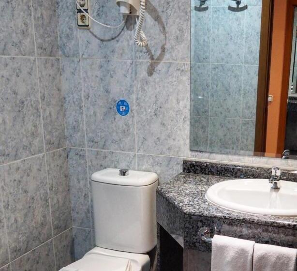 اتاق استاندارد یک نفره, Humanes