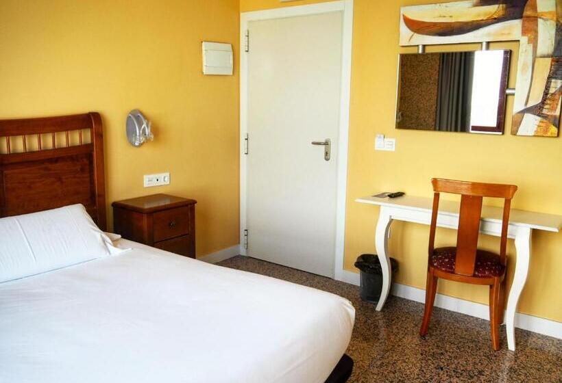 اتاق استاندارد یک نفره, Humanes