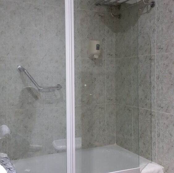 اتاق استاندارد, Humanes