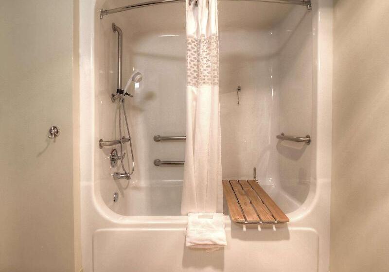 اتاق ساده سه‌ نفره, Humanes