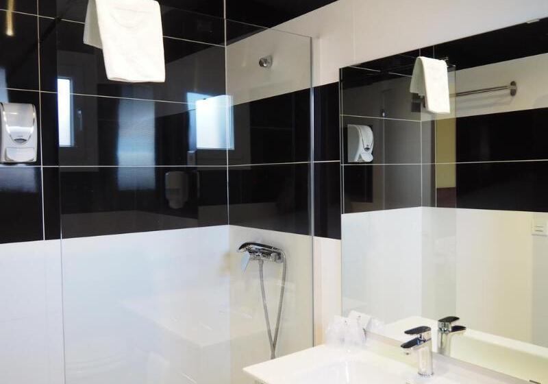 اتاق استاندارد یک نفره, Humanes