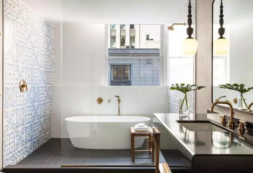 キングサイドベッドのスタンダードワンルーム, Kimpton Gray Hotel Chicago, An Ihg