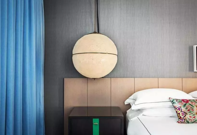 キングサイドベッドのスタンダードワンルーム, Kimpton Gray Hotel Chicago, An Ihg