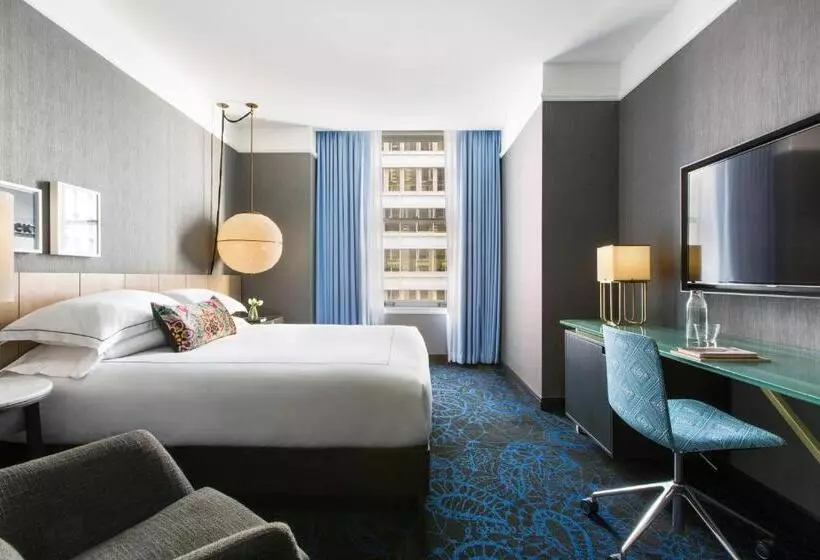 キングサイドベッドのスタンダードワンルーム, Kimpton Gray Hotel Chicago, An Ihg